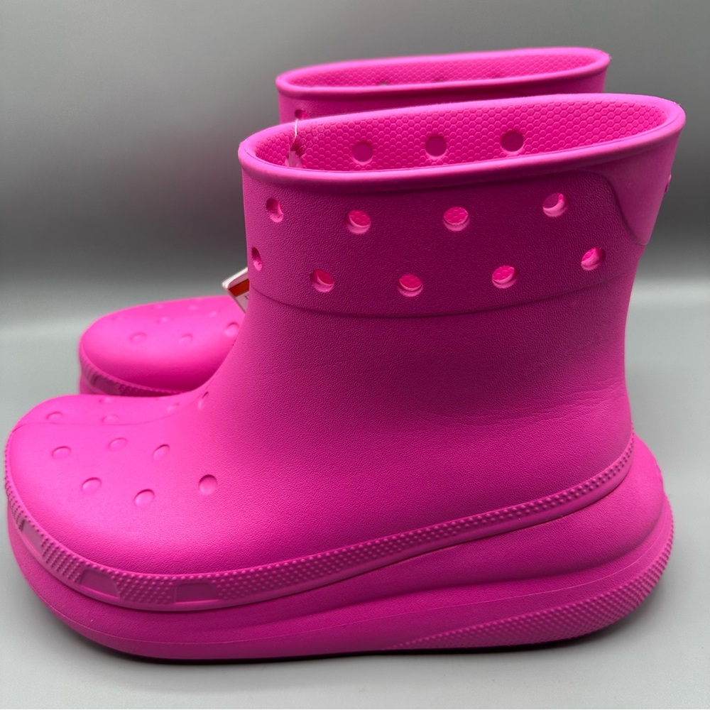 CROCS Classic Crush Waterproof 6" hi-top US M8/W10 Hot Pink Pull On Rain Boots